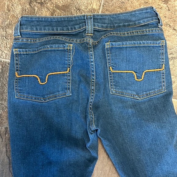 Bonnie Blue Shred - Picture 5 of 6